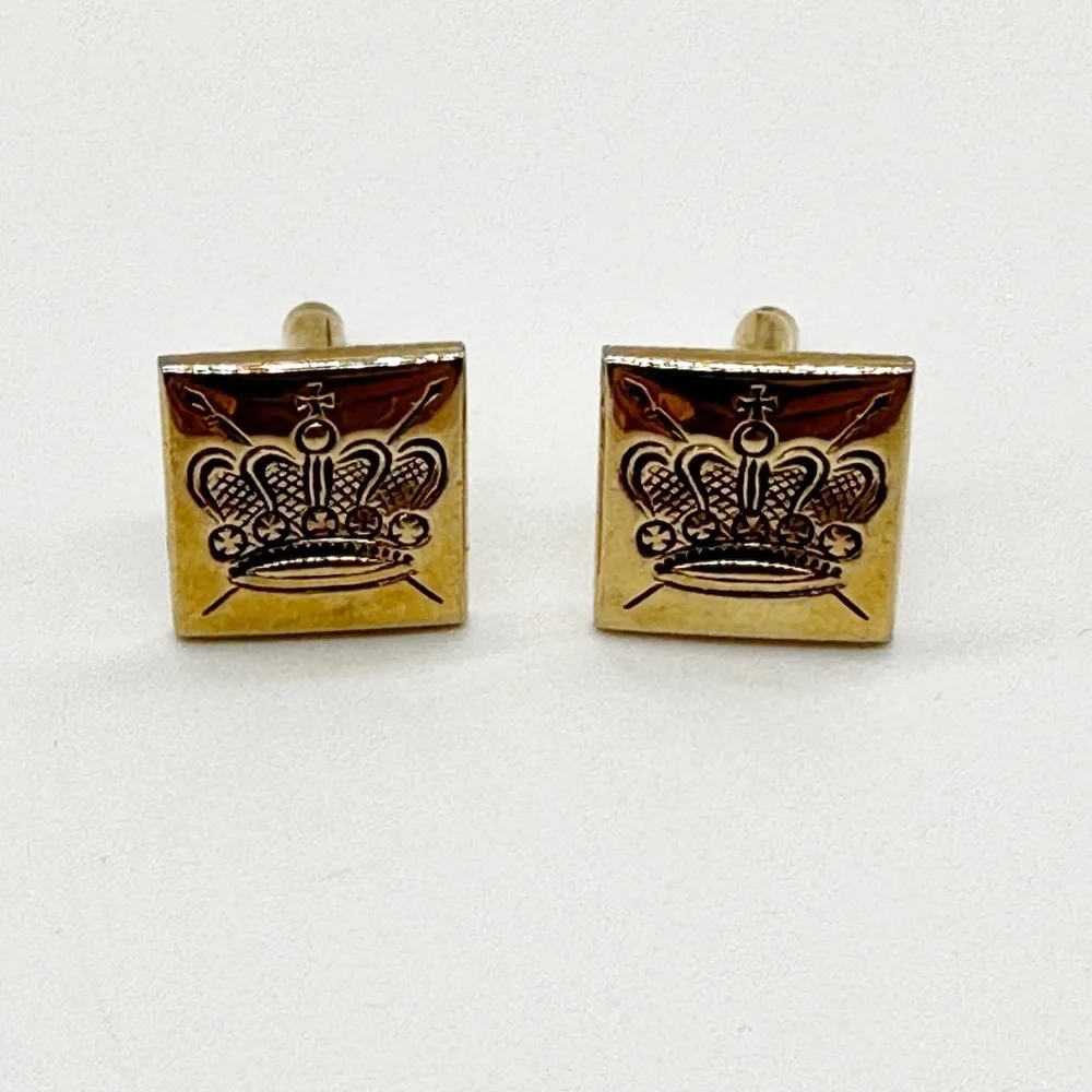 Vintage Gold Tone Engraved Crown Square Cufflinks - Picture 1 of 6